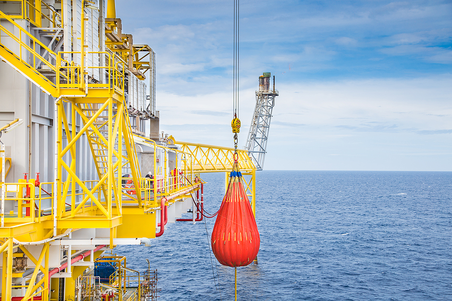 How Do You Specify Safe Working Load and Outreach for an Offshore Pedestal Crane